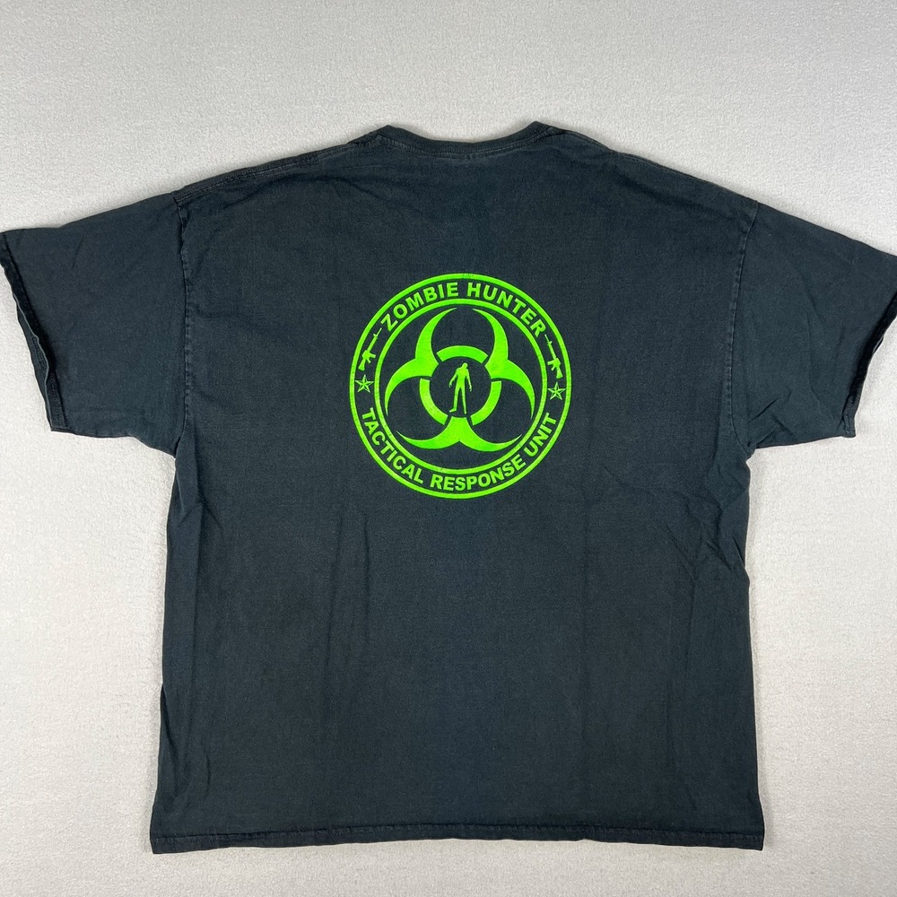 Zombie Hunter Tactical‎ Response Unit T Shirt Fits XL Faded 2000s Biohazard Logo